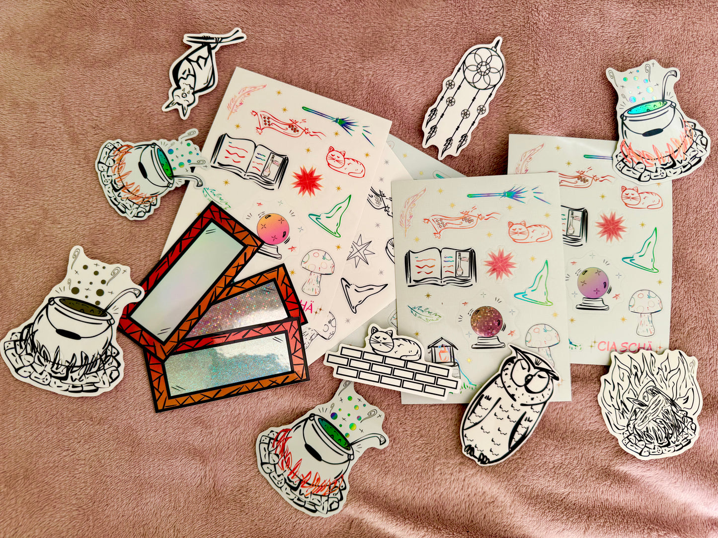 Catnap Loaf- Cat on wall Sticker | White, Waterproof Vinyl | 8.5x3.7cm (3.3x1.5")