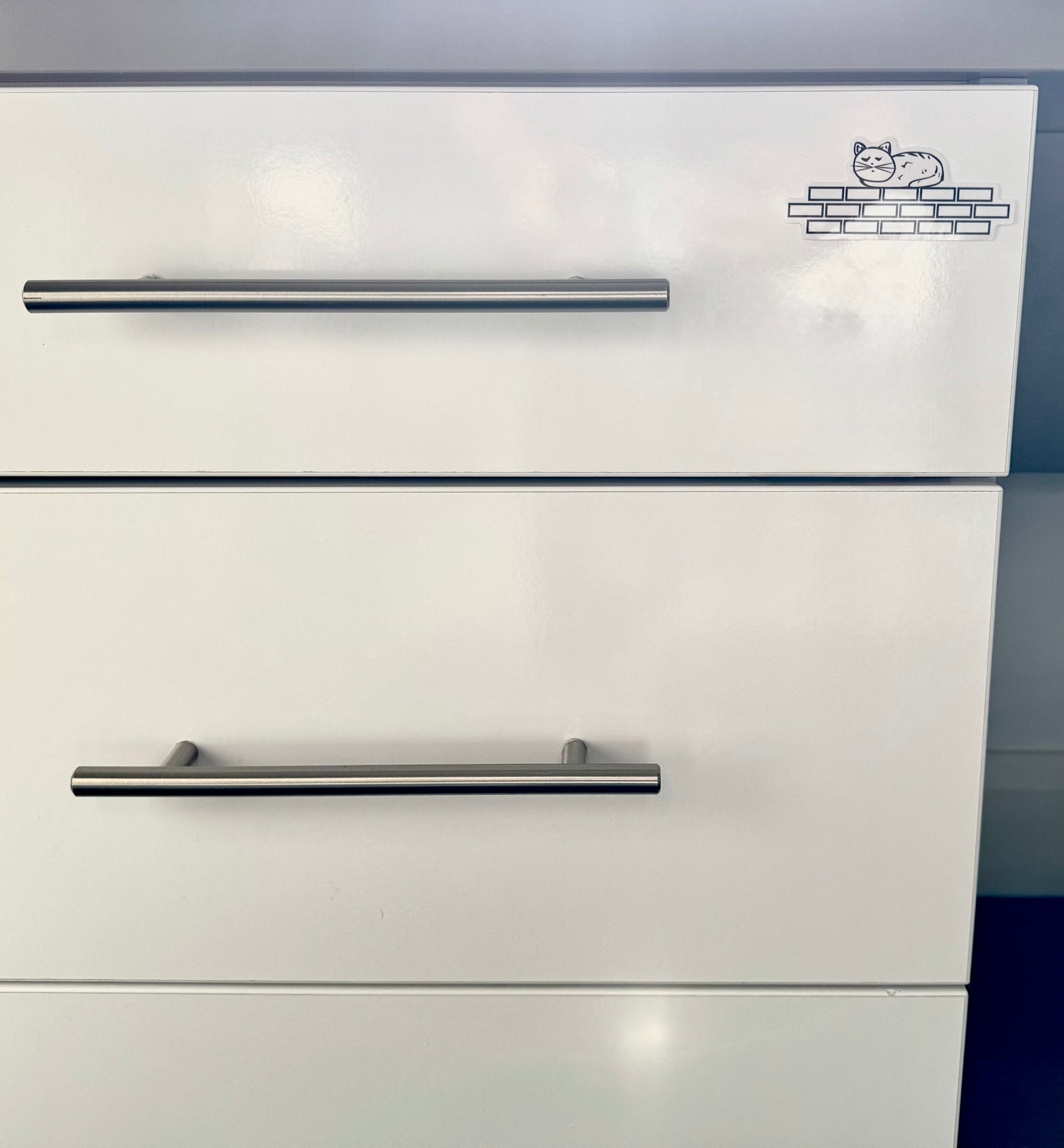 Catnap Loaf- Cat on wall Sticker | White, Waterproof Vinyl | 8.5x3.7cm (3.3x1.5")